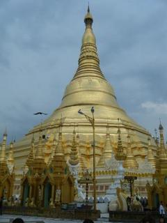 Shwedagon.jpg